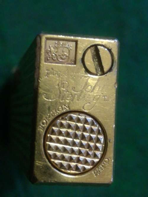 BEAUTIFUL VINTAGE JOHN STERLING GOLD PLATED LIGHTER.