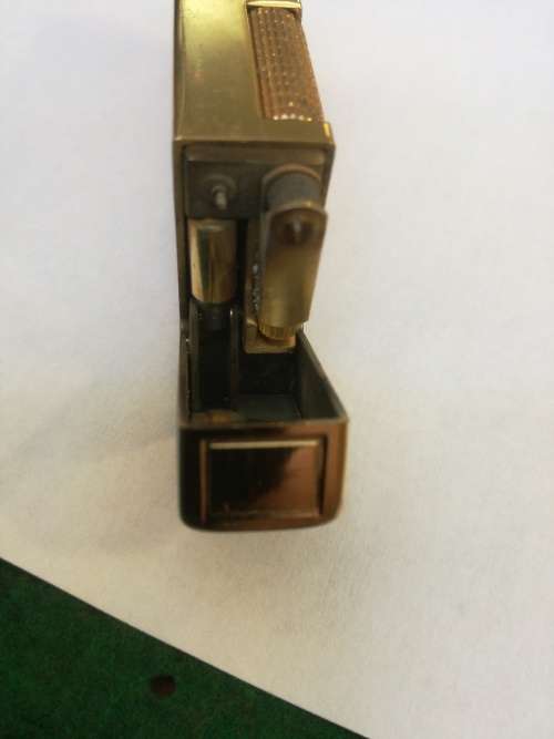 VINTAGE DETAILED MANDARIN LIGHTER WITH QUARTZ CLOCK.