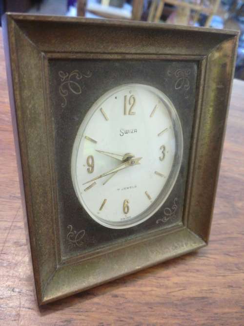 VINTAGE `SWIZA 7 JEWELS` CLOCK.
