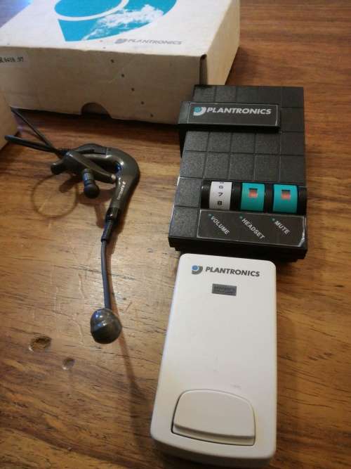 PLANTRONICS PROFESSIONAL SWITCHBOARD HEADSET.