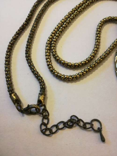 VINTAGE NECKLACE, BEAUTIFUL PIECE.