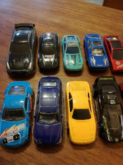12 pcs CAR COLLECTION.