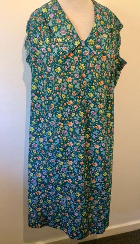 ##SALE##VINTAGE  FLOWER DAY DRESS - TEAL SIZE 16