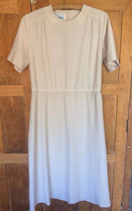 *** april end of summer sale ***   MANHATTAN DRESS  - 14