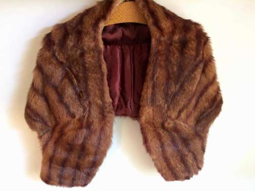 VINTAGE ASTOR FUR CO JOHANNESBURG - REAL FUR STOLE