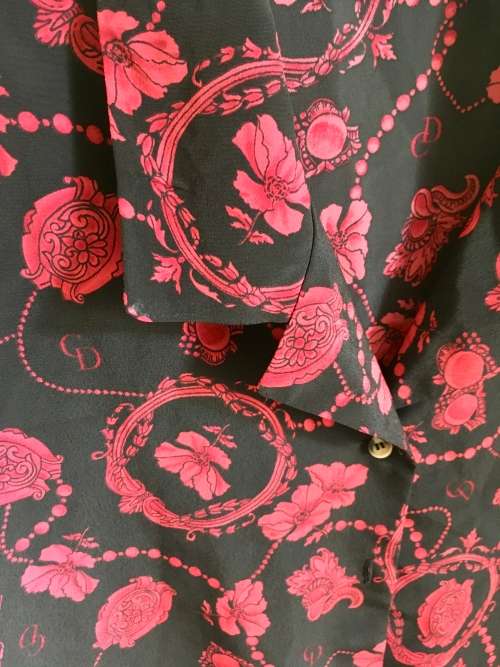 VINTAGE BLACK AND PINK BOGART SHIRT - 14