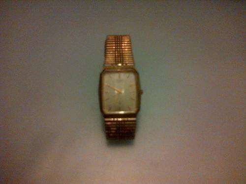 18ct gold plated Citizen watch won on radio in 1980s, excellent condition, must go...