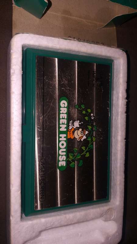 Nintendo vintage Green house game in box.