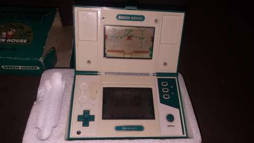 Nintendo vintage Green house game in box.