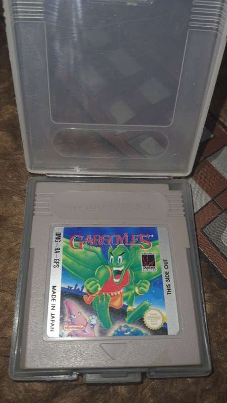 Nintendo Gameboy Gargoyles official game.