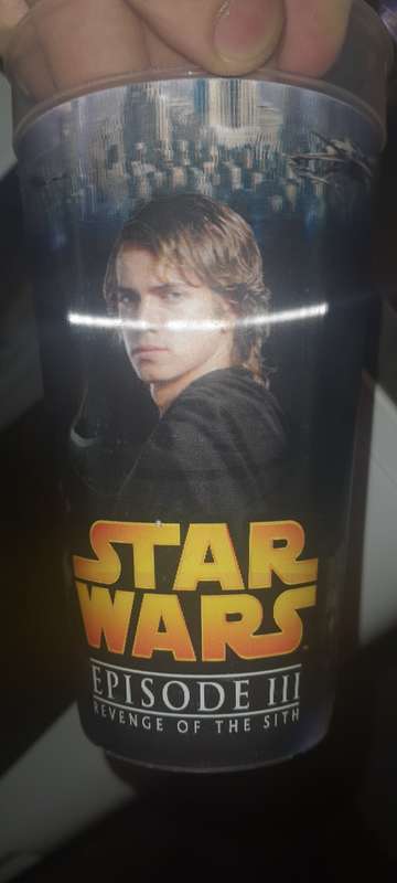 Star wars  3d Motion  cups set of x2 .Very rare from the USa