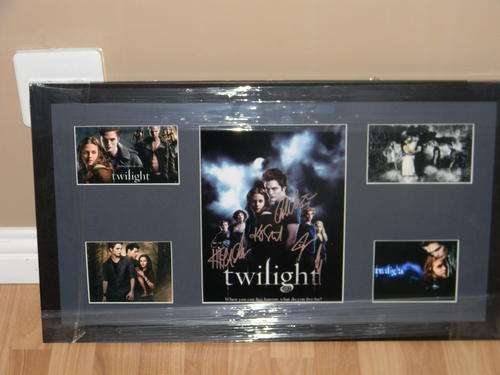 Signed Twilight Vampire cast montage Rare and a first on Bob