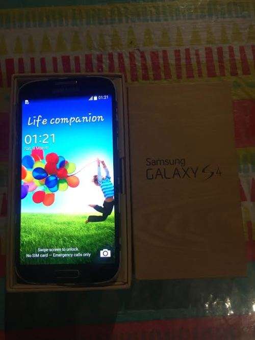 Samsung  Galaxy S4  32GB Black