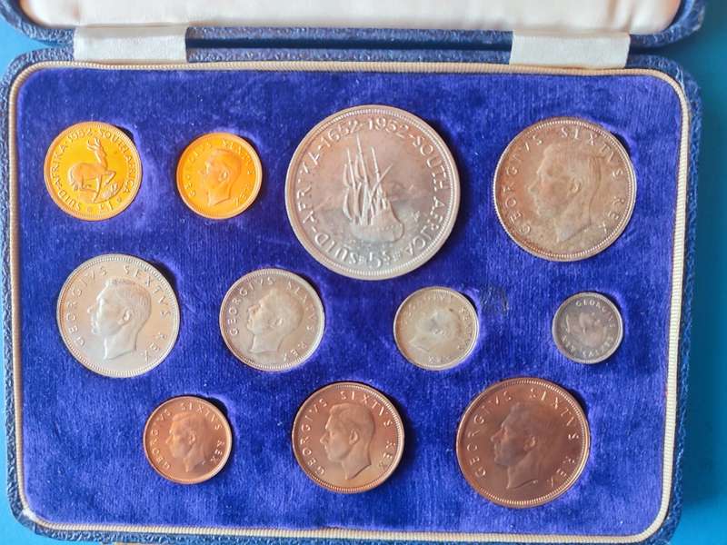 1952 South Africa long proof set including gold