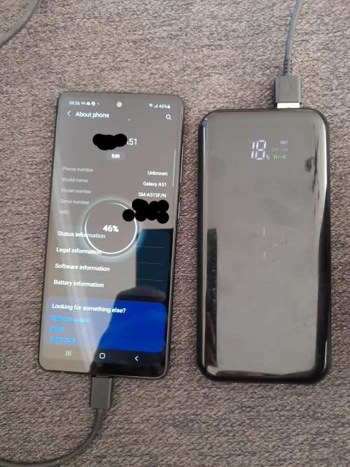Excellent condition Samsung Galaxy A51 DUAL SIM with 10 000 mAh wireless charging bat pacl