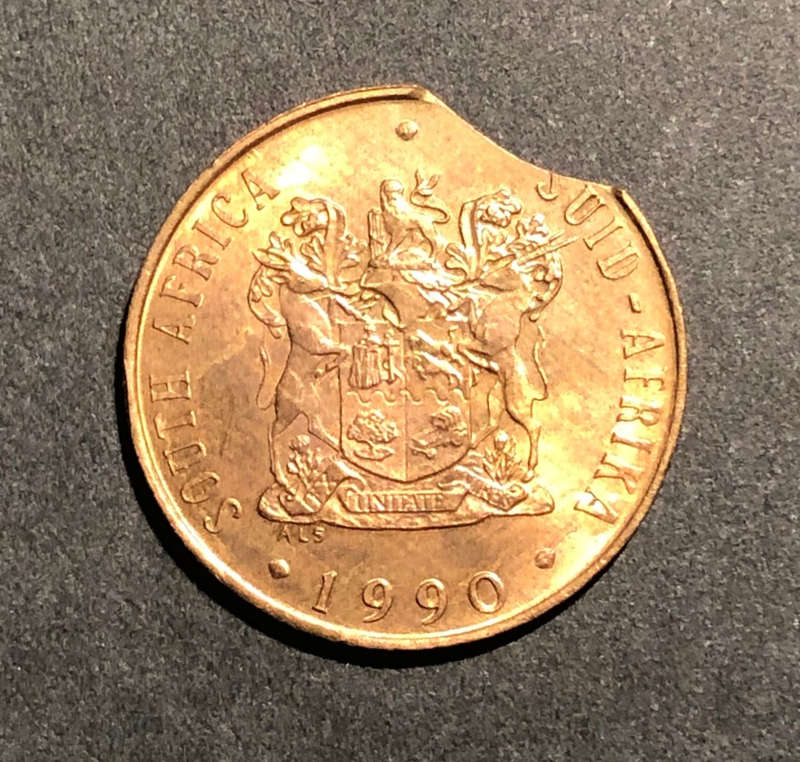 MAJOR MINT ERROR - CLIPPED PLANCHET - 1990 2c COIN!