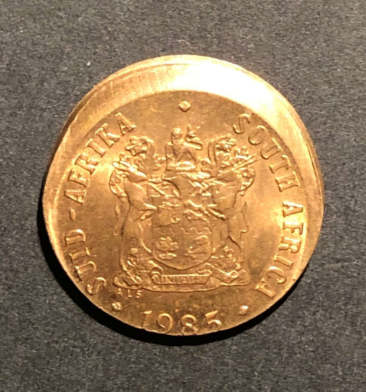 MAJOR MINT ERROR - MIS-STRUCK 1985 1c COIN!