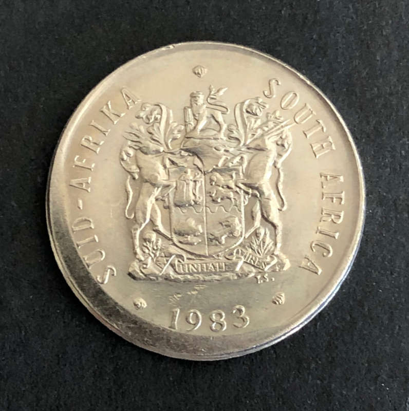 MAJOR MINT ERROR - 1983 20c COIN STRUCK OFF-CENTRE!
