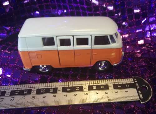 Die Cast Volkswagen 1963 T1 Bus 1/36 sale
