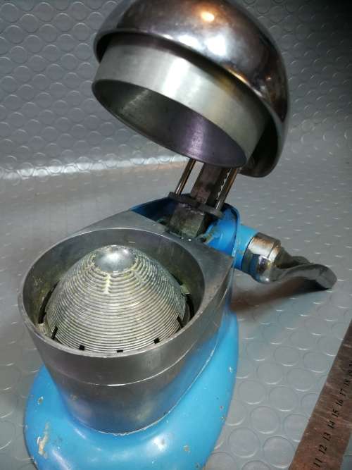 Very collectable vintage juicer
