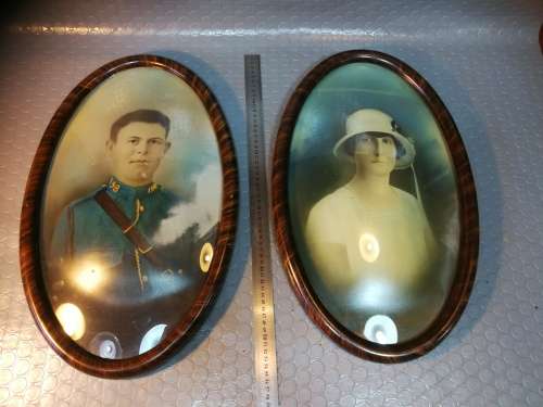 REALY BEAUTIFUL!!! Vintage 2 x dome glass framed fotos.