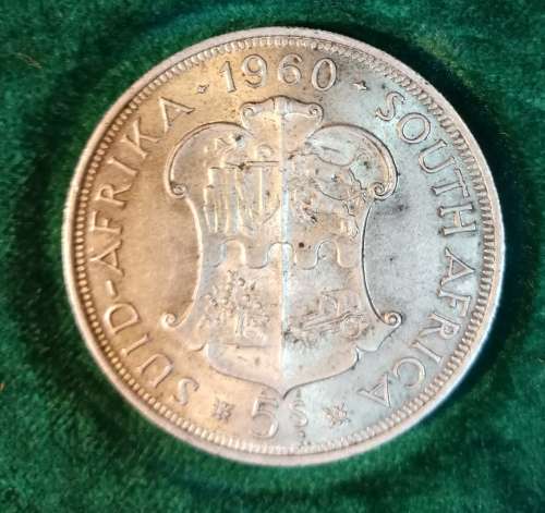 Beautiful South African 1960 5 Shilling (Silver)