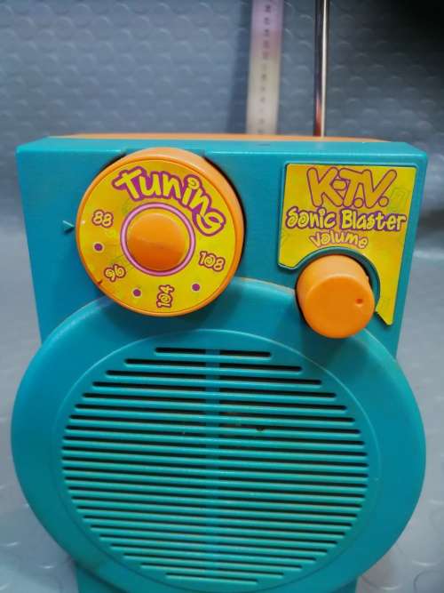 Highly collectable Vintage MTV Radio (working condition)