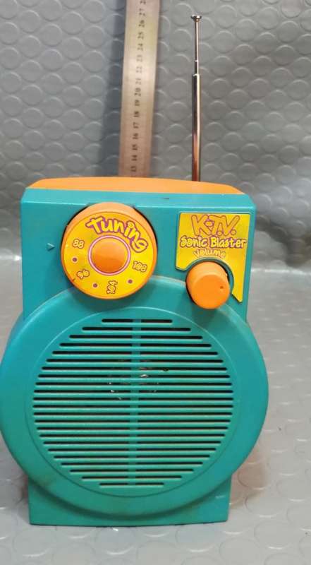 Highly collectable Vintage MTV Radio (working condition)