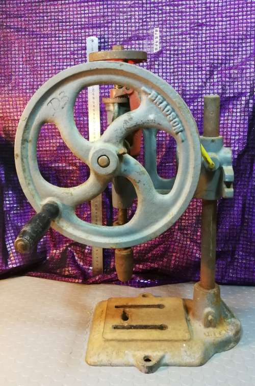 Absolutely stunning!!! Antique Bradson Cast iron 570mm standing drillpress. Made in England