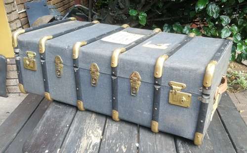 Awe-inspiring!!! Very large Antique Steamers Chest (1000 x 330 x 510mm)