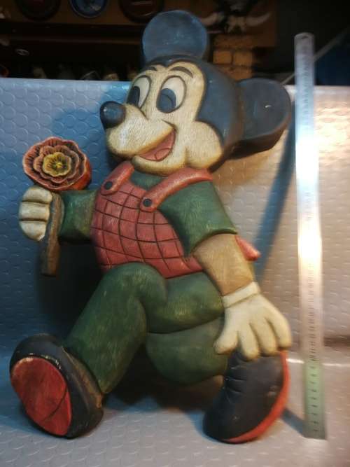 Huge!! Solid wood hand carved Mickey Mouse 720mm