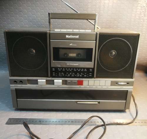 Extremely desirable!!! Vintage National Radio, Tape and turntable Radio (Working)