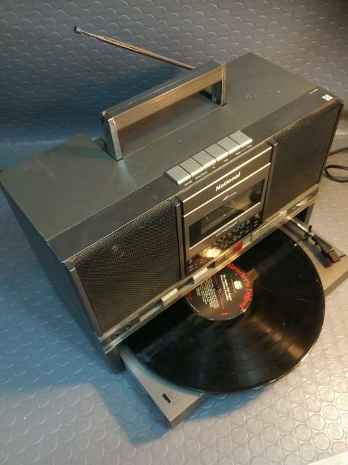Extremely desirable!!! Vintage National Radio, Tape and turntable Radio (Working)