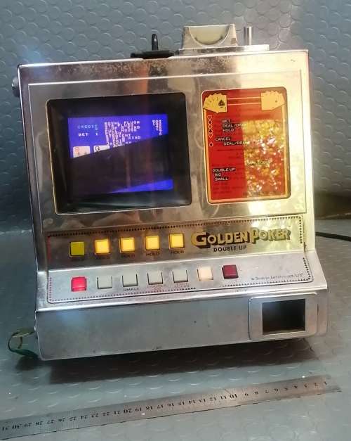 Stunning 1960`s!! Vintage GOLDEN POKER GAMBLING MACHINE (100% working)