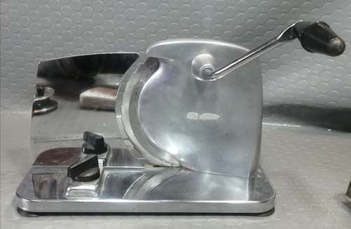 Vintage Pineware Meat/Bread Slicer