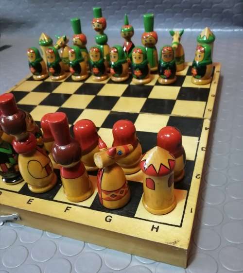 Highly Collectable!!! Handmade/painted Russian Doll Wooden Chess Set