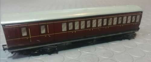 Hornby die cast train coaches