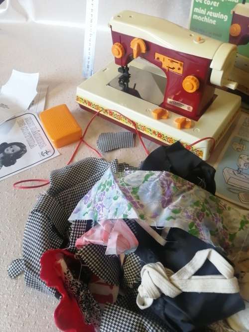 Vintage Mini Maquina de Costura portatil sewing machine combo