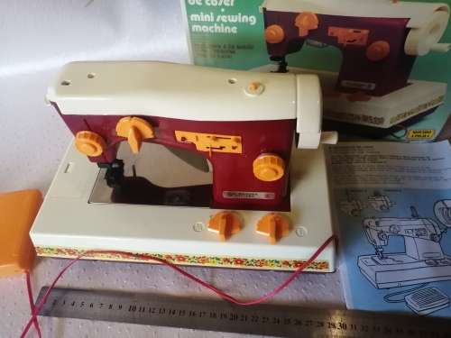 Vintage Mini Maquina de Costura portatil sewing machine combo