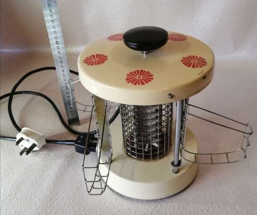 Vintage Enamel Swivel Toaster (Working)