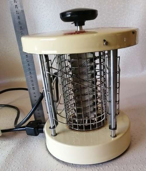 Vintage Enamel Swivel Toaster (Working)