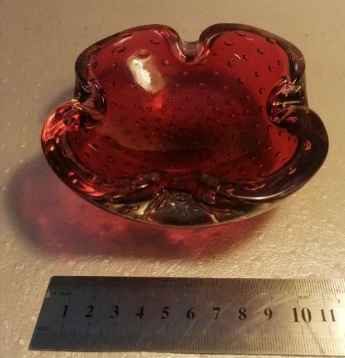 Amazing!! Murano artglass ashtray