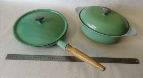 Collectable!! Vintage Heavy Le Creuset style Casserole and Pan