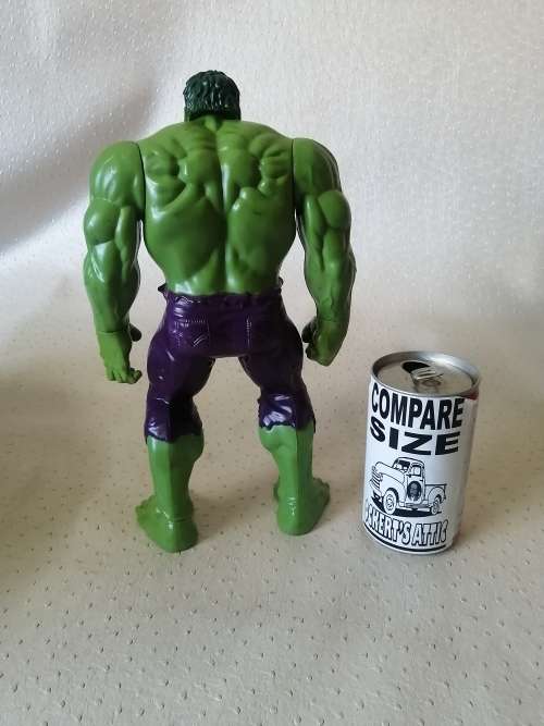 Marvel figures Large Hulk from Hasbro
