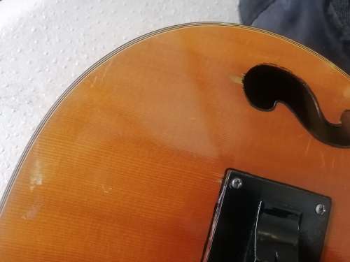 Vintage Serenade Construction Deluxe Guitar with bag (100% working)