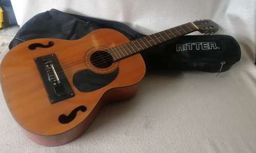 Vintage Serenade Construction Deluxe Guitar with bag (100% working)