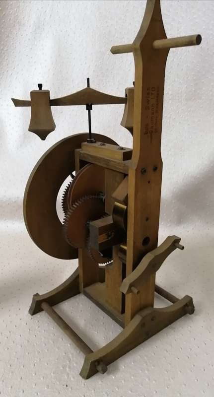 Extremely Rare Buco Swiss Baumann LTD CH-9444 Diepoldsau Wooden Gears MCDL Mantle Clock.