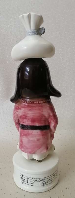 Supper Rare!! Vintage Musical Decanter (100% working)