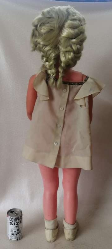 Stunning Original Vintage large Prima Toys walking doll - Height : 87 cm