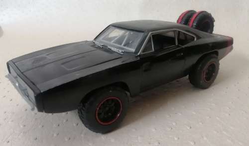 `Fast and Furious 7` 1970 Dodge Charger R/T Off Road Version 1/24 Diecast Car by Jada Toys